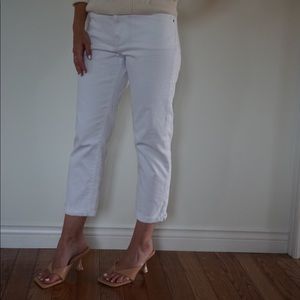 Perfect cropped white jean